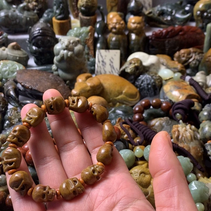 未镶嵌岫岩老玉（透闪石质玉）笔搁