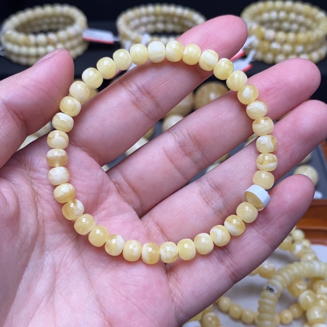 蜜蜡未镶嵌珠宝奇石6.5