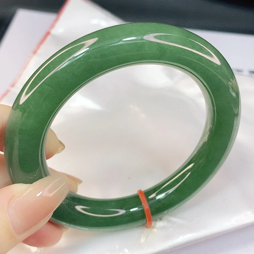 翡翠手镯未镶嵌57