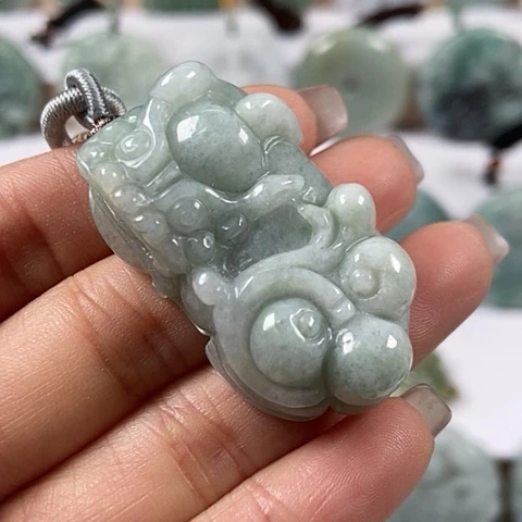翡翠颈饰未镶嵌貔貅福利