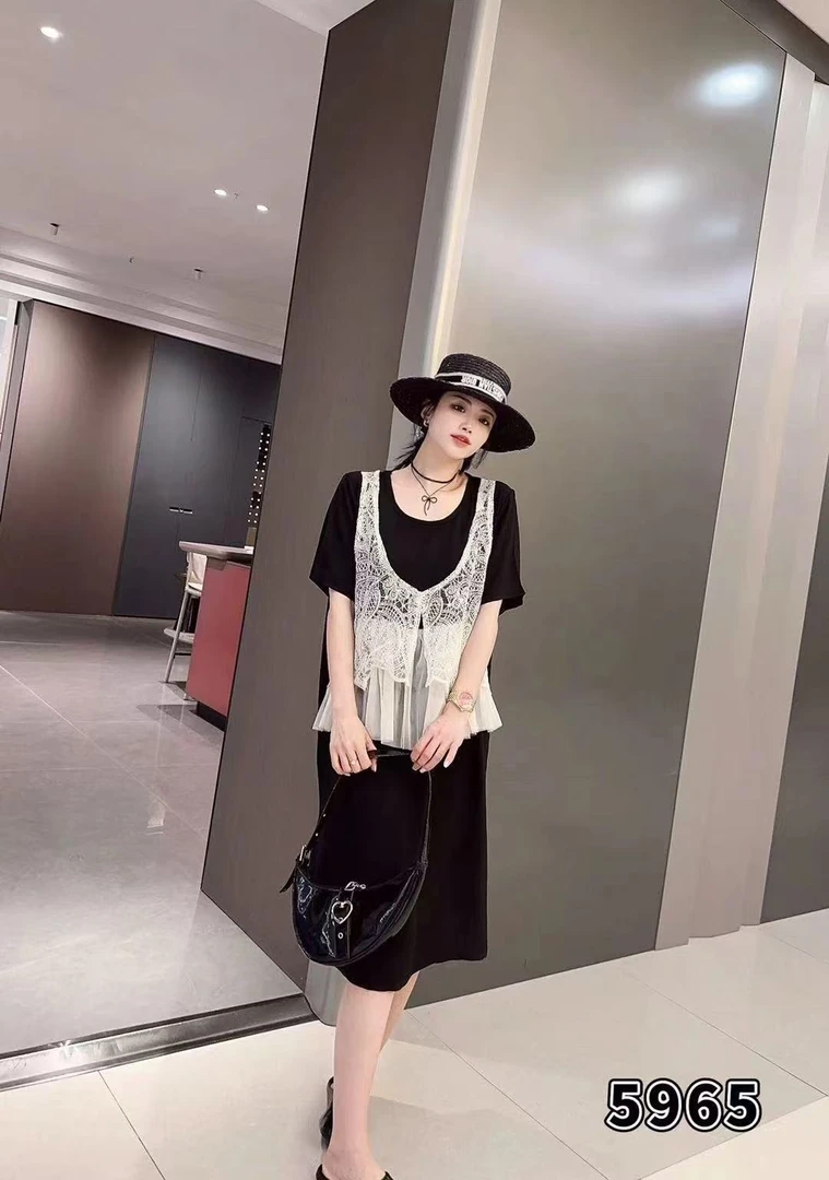 大码女装秋新款胖妹妹时尚百搭潮流显瘦宽松减龄假两件连衣裙5965