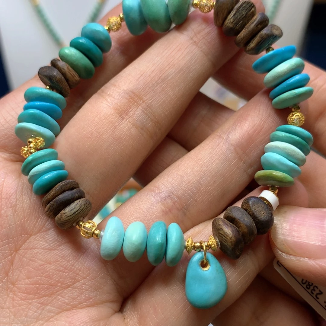 绿松石18K金镶嵌藏扣单圈