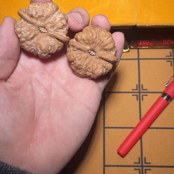 勇***耀核桃手串/手链全品43尺寸蛤蟆头