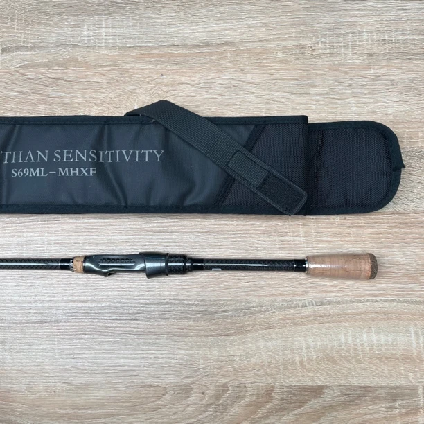 3845-95# 渔翘 戴梦妮S69ML-MHXF直柄路亚竿（有袋）