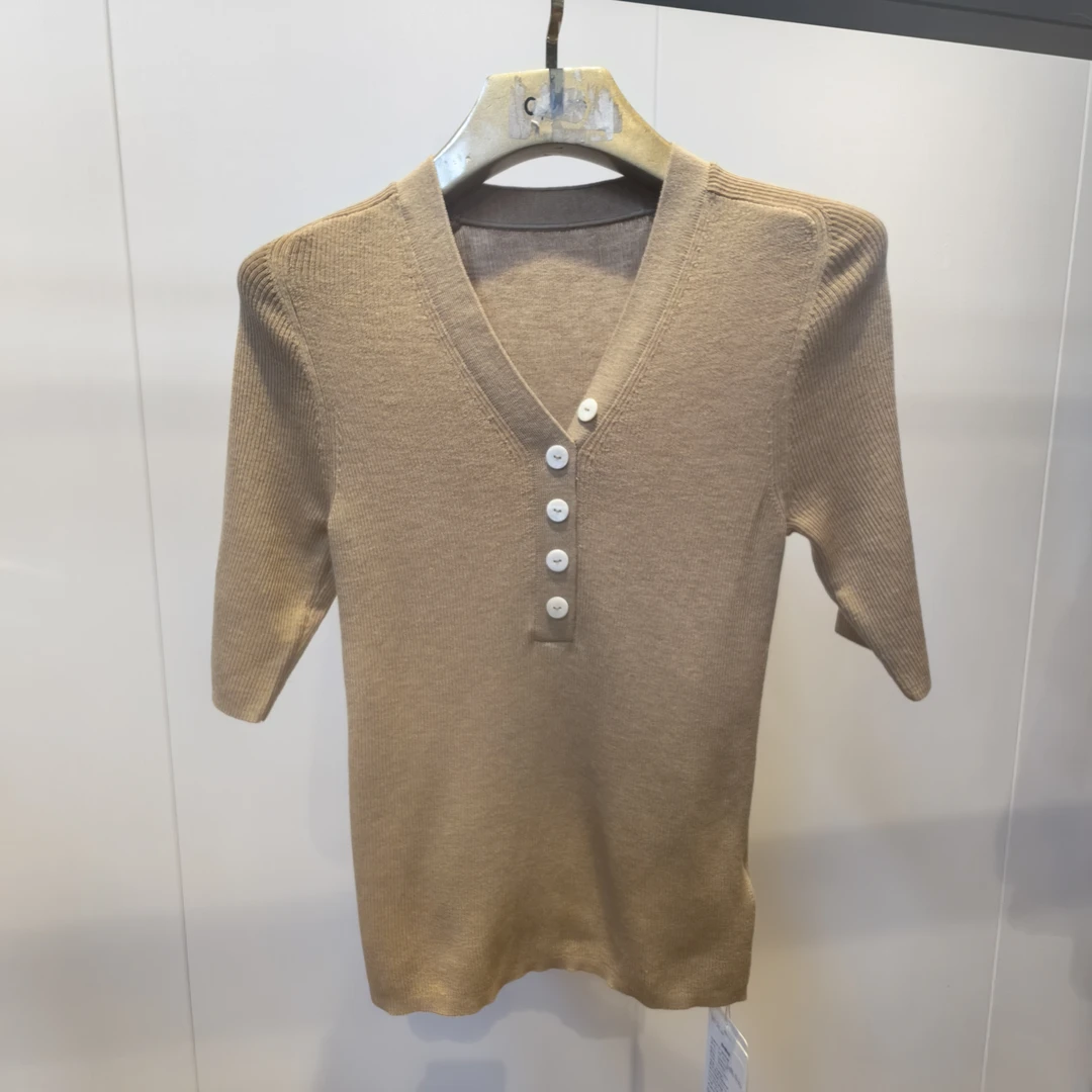 【大喜】小众夏季透气羊毛小衫（60-030）