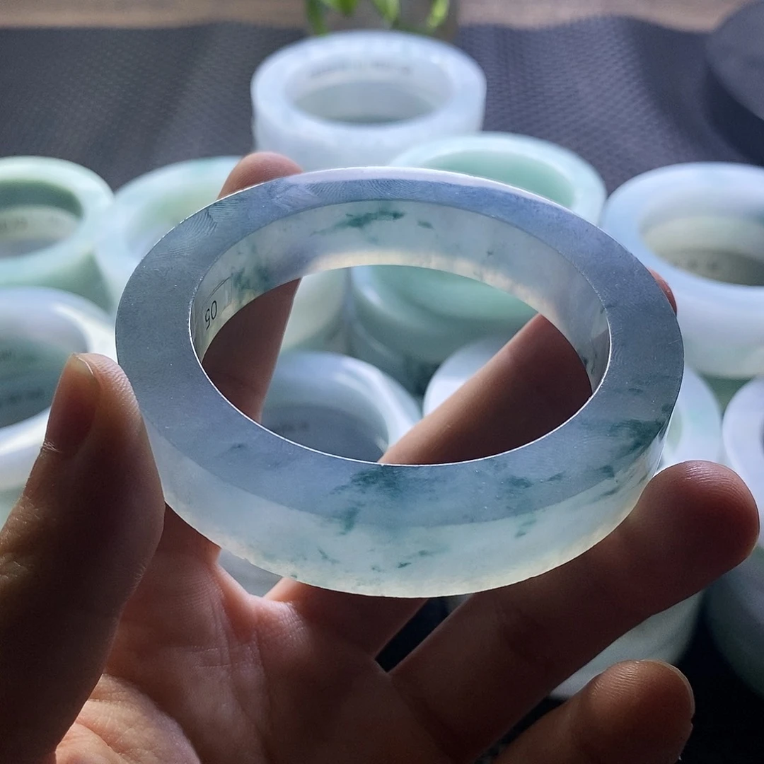 未镶嵌A a a a a a定制翡翠崽*