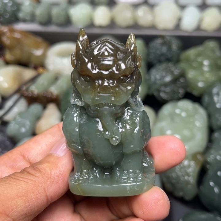 和田玉未镶嵌摆件