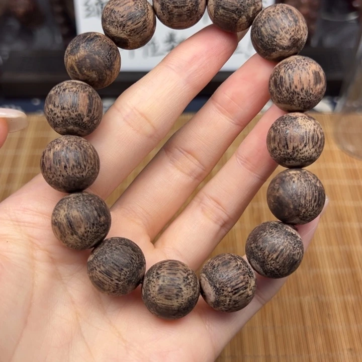 来***鼠藤类缅甸小叶降真香藤心绿油黄金甲1.5圆珠