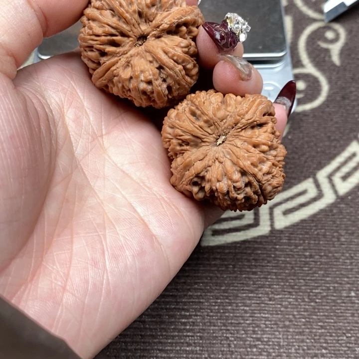 文玩核桃吊坠大蒜头全品