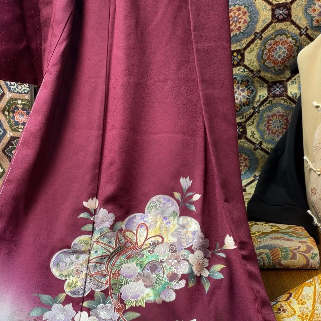 萧***3织绣和服和服和服