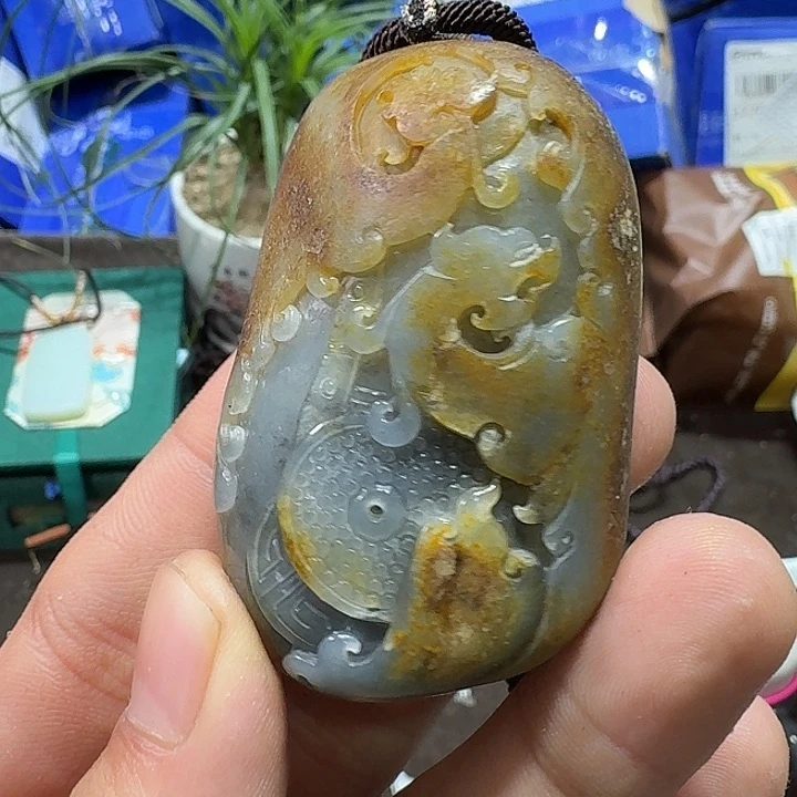 未镶嵌和田玉（糖玉）车挂