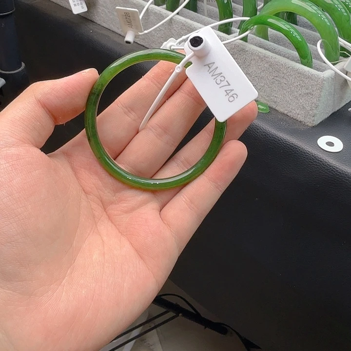 和田玉（碧玉）手镯未镶嵌