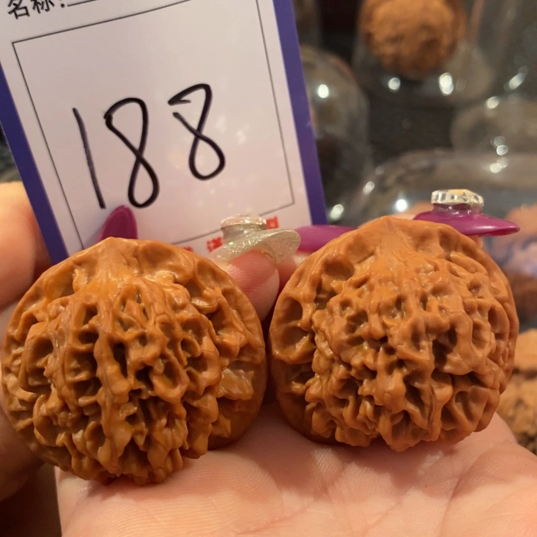 文玩核桃吊坠188秦闷全品40尺