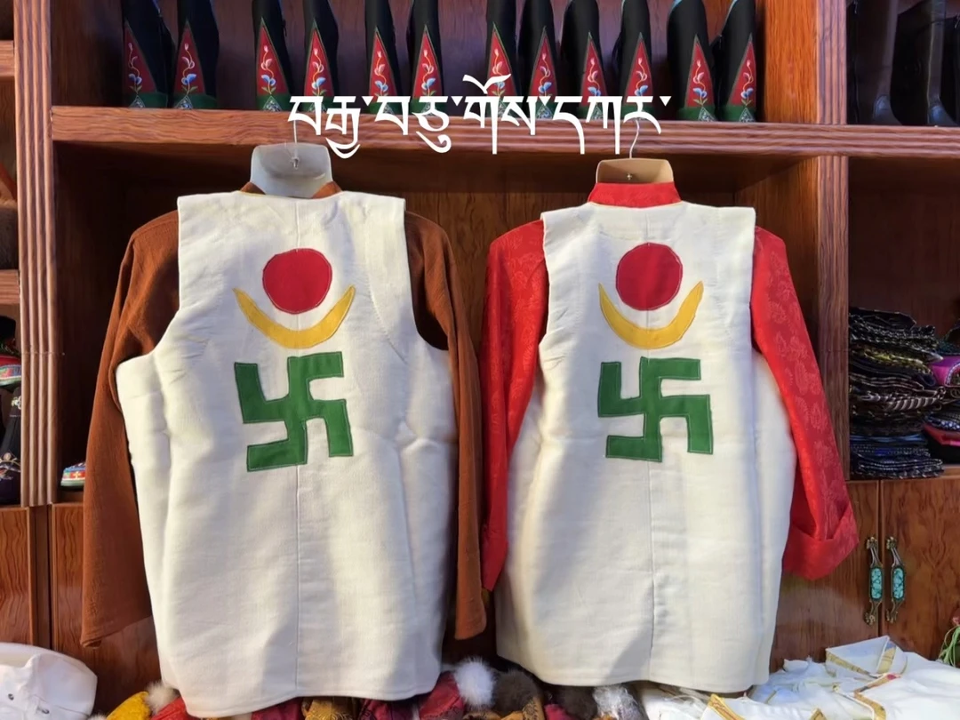 西藏老人服八十衣白