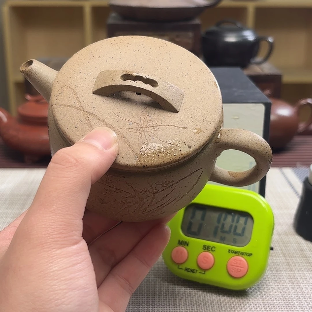 紫砂茶壶黄*灯微瑕处理