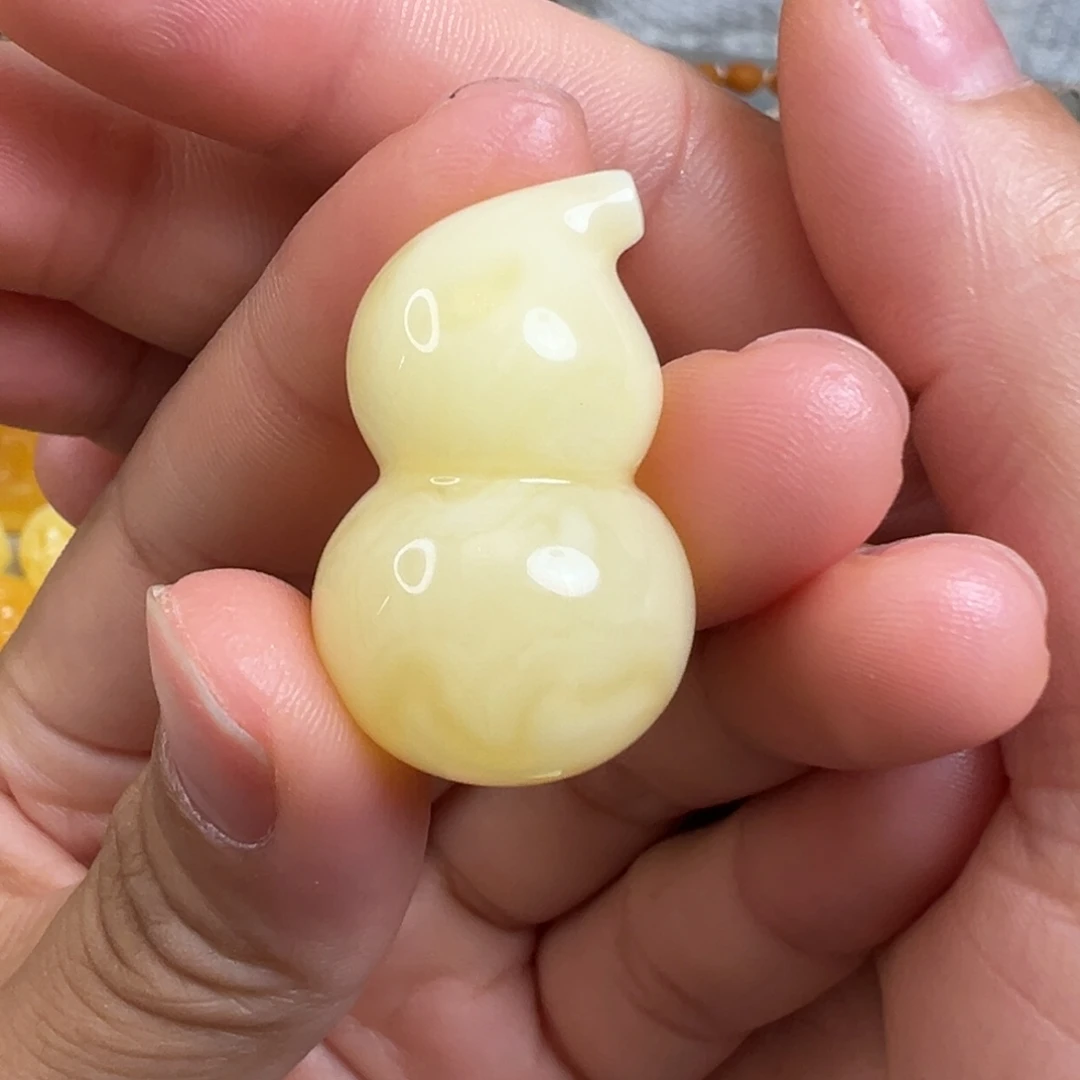 蜜蜡未镶嵌裸石蜜蜡