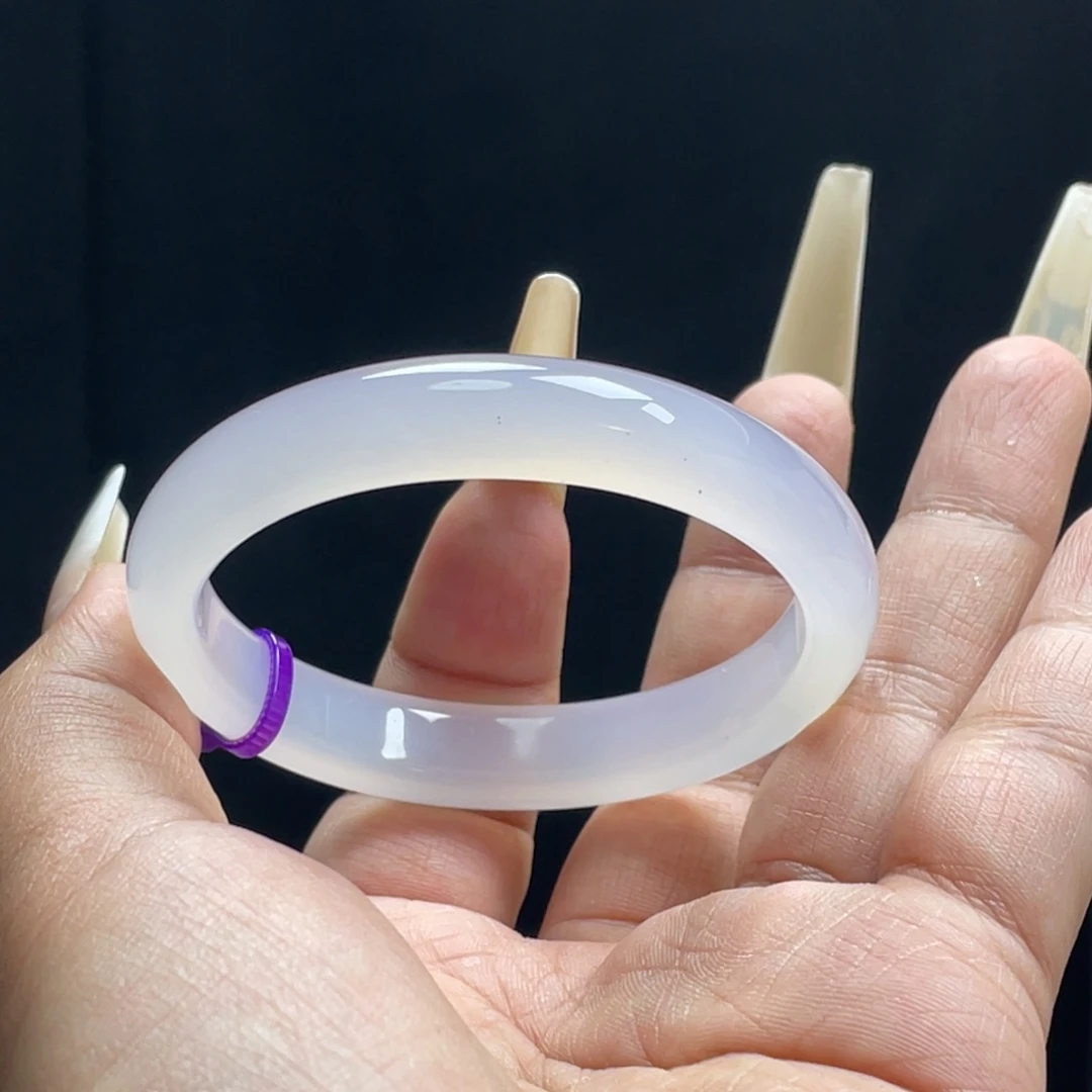 玛瑙/玉髓手镯未镶嵌陈**n368