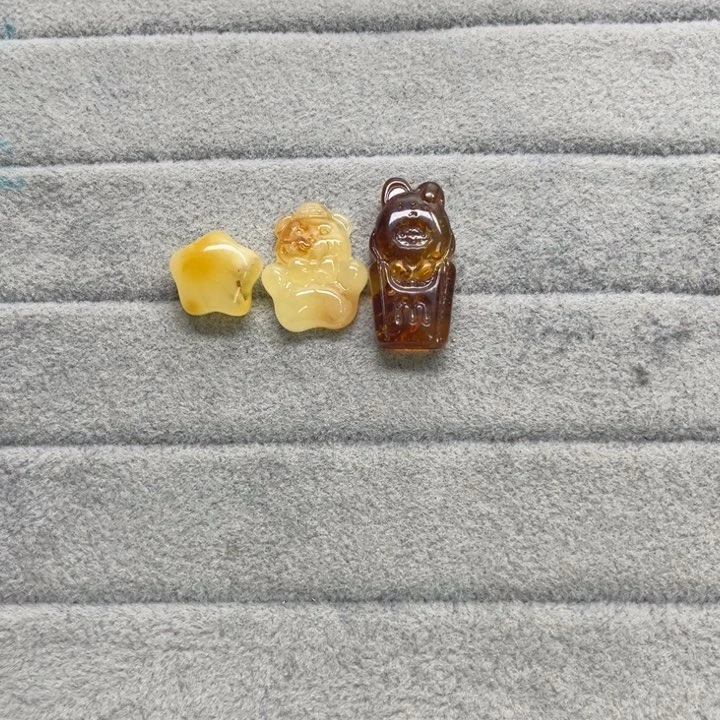 未镶嵌蜜蜡裸石天然琥珀蜜蜡配件