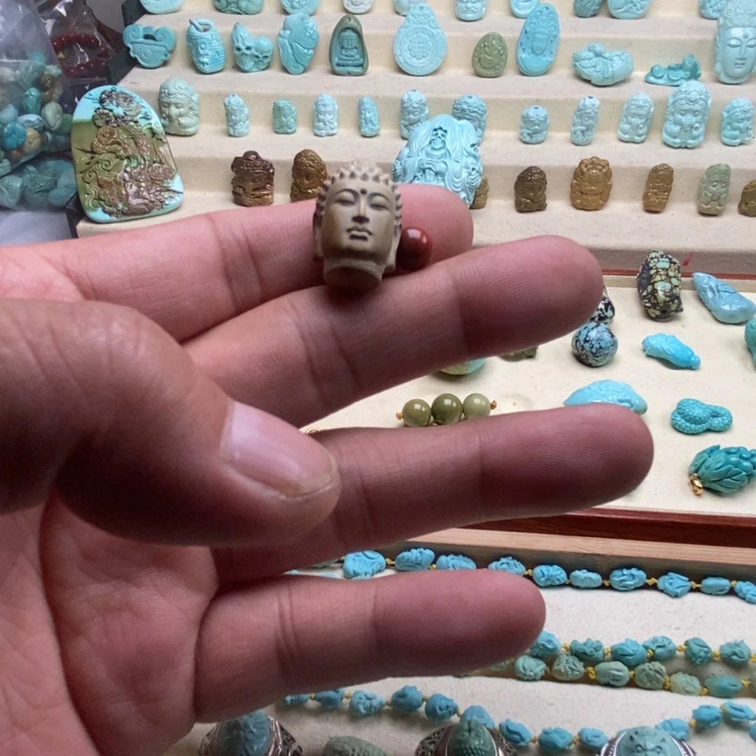 胖***子南红玛瑙未镶嵌珠宝半成品