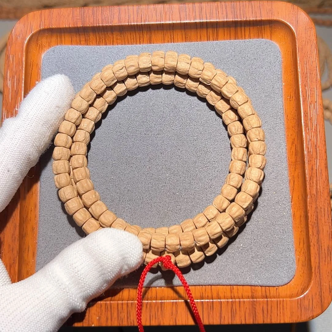 柏香籽/百香籽吊坠H****?油皮方块顺7+