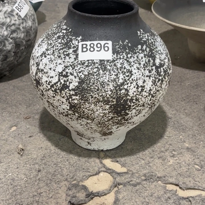 M***哦哦哦哦哦哦哦896