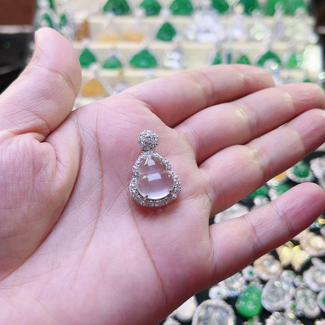 石英质玉银S925镶嵌颈饰葫芦