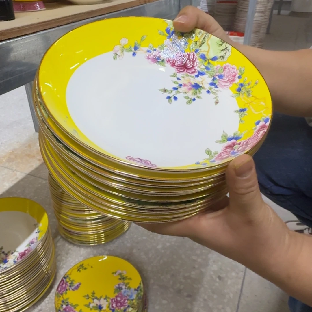 10个8英寸深菜盘。。