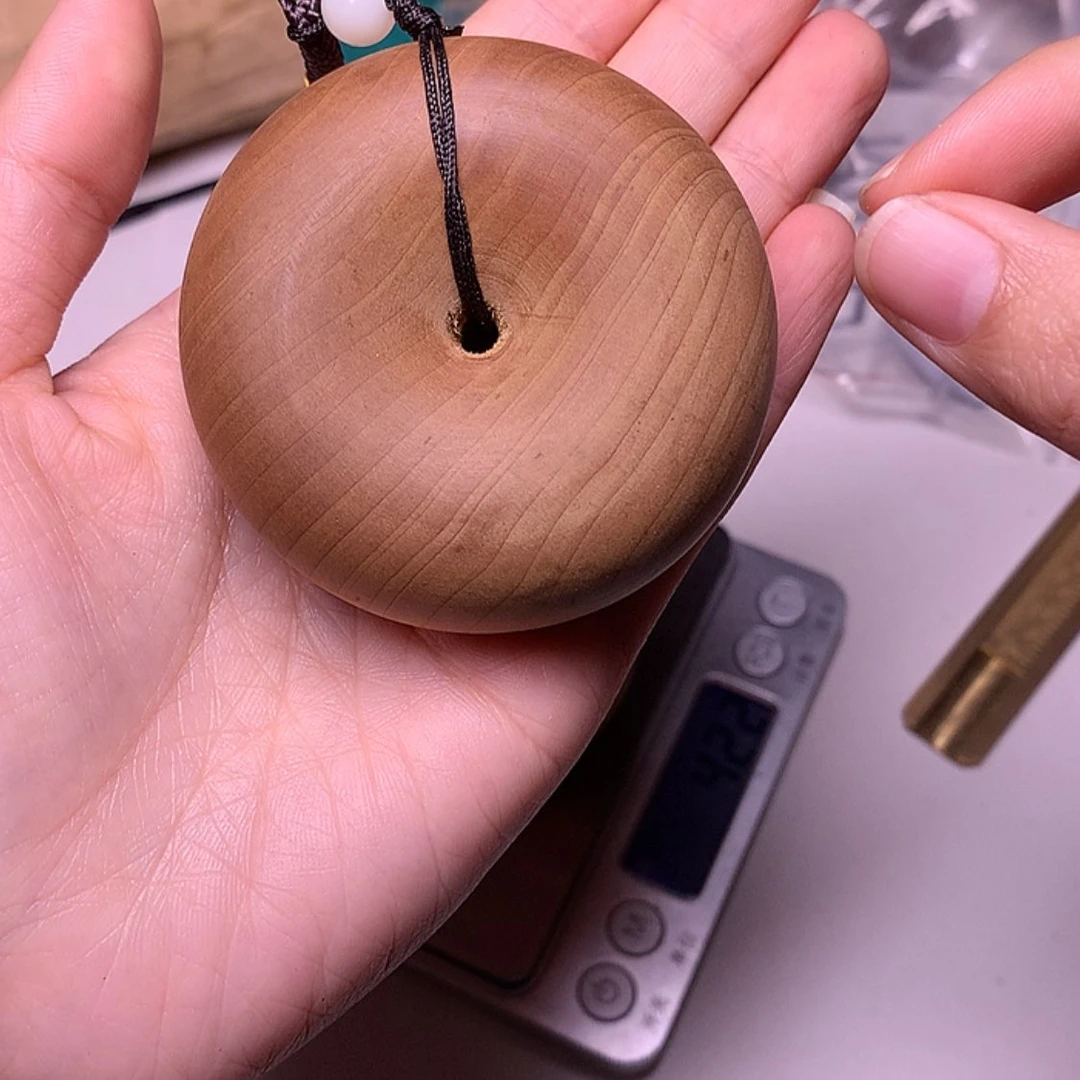【闪购商品】檀香木手串/手链檀香面包圈