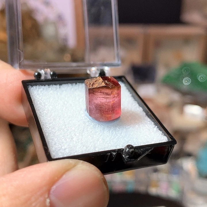 1440 三水矿物标本摆件