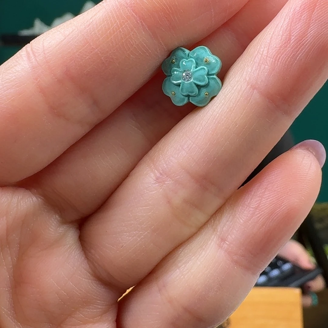 绿松石未镶嵌珠宝奇石