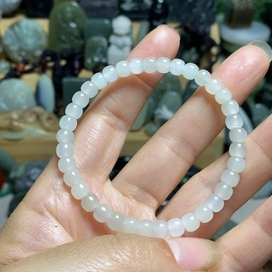 未镶嵌和田玉（糖玉）珠宝半成品