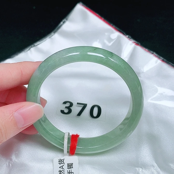 翡翠未镶嵌手镯翡翠手镯未镶嵌