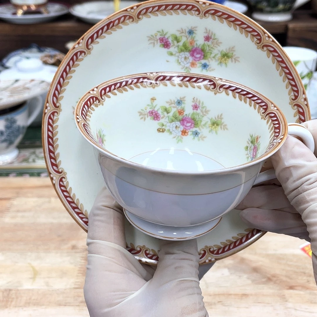 鹿屋家的美丽咖啡杯