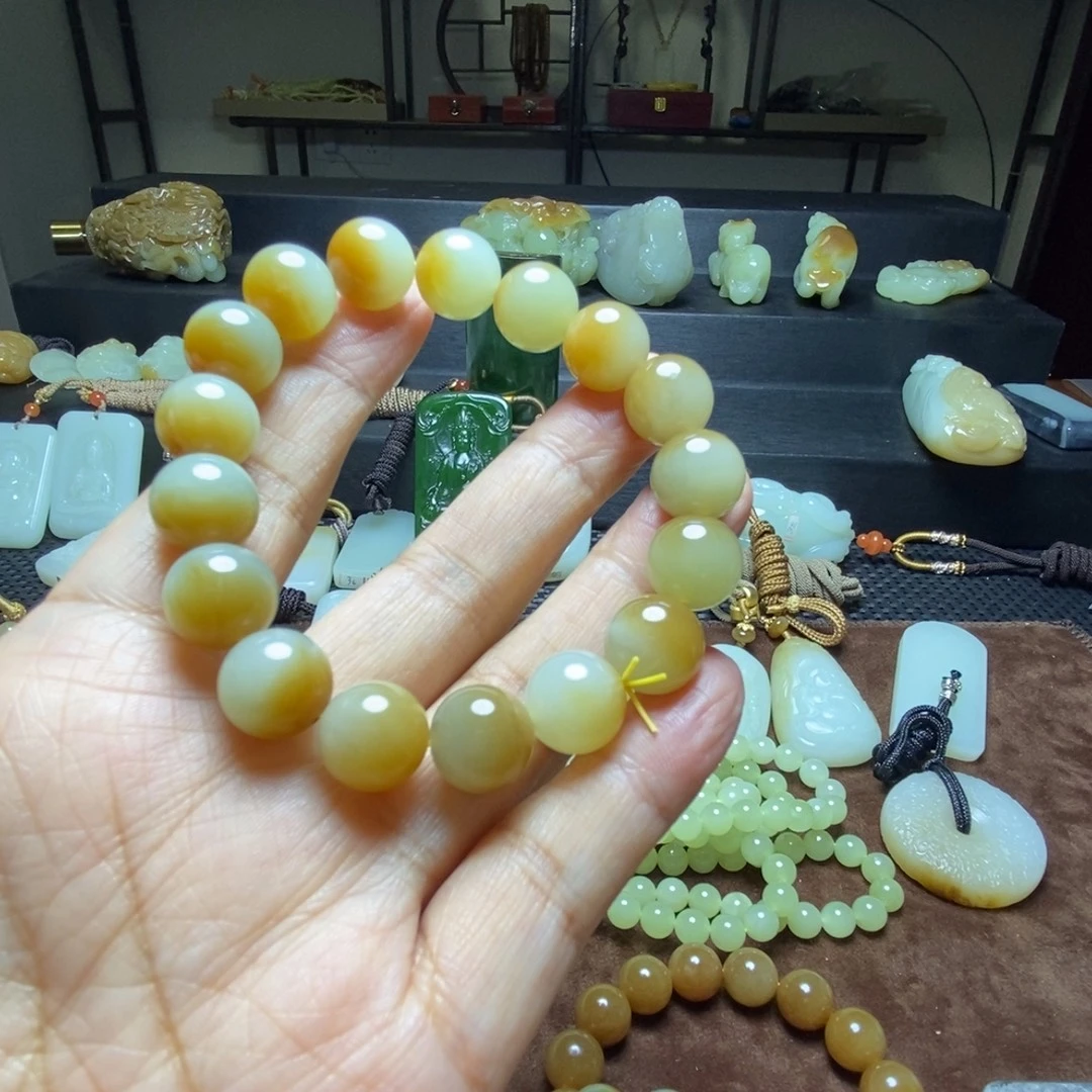 回***忆和田玉未镶嵌手链