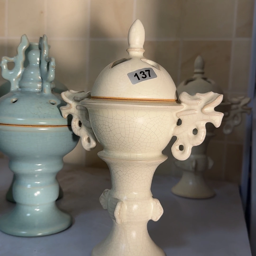 哈哈哈月白哈哈哈哈