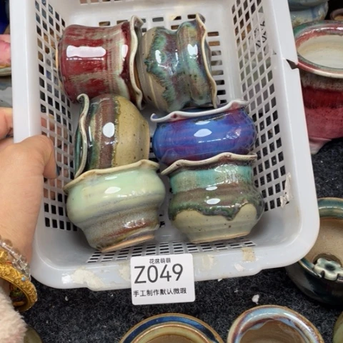 紫砂花盆微瑕049口径6厘米左右