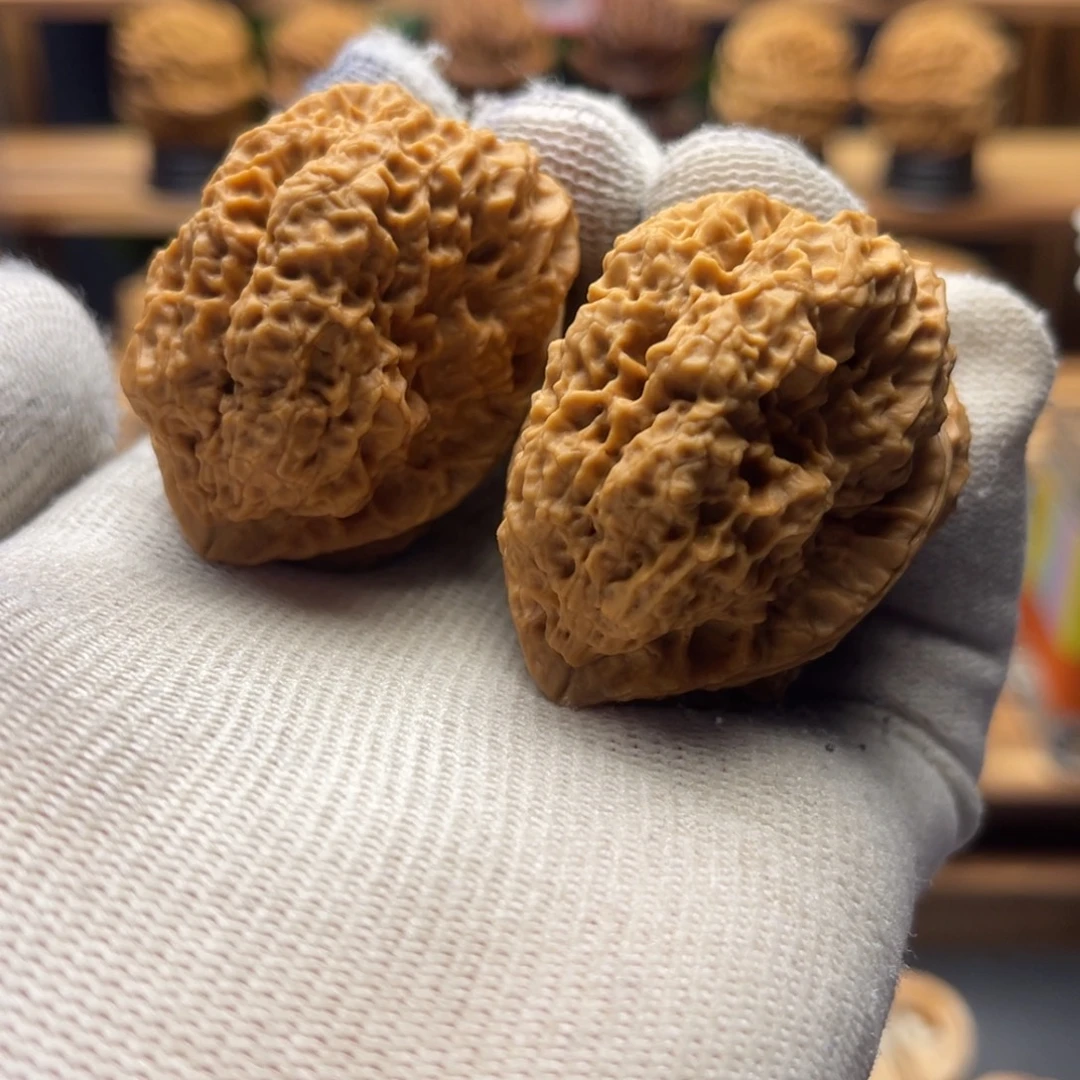 核桃42mm白泽金蟾 48克 一物一图