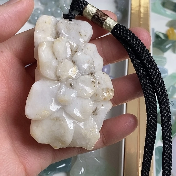 翡翠未镶嵌颈饰天然翡翠4