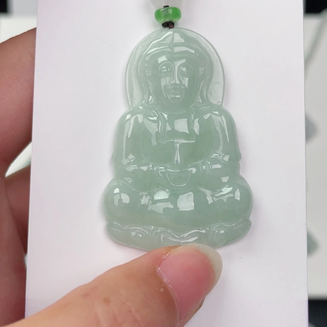 翡翠未镶嵌颈饰观音