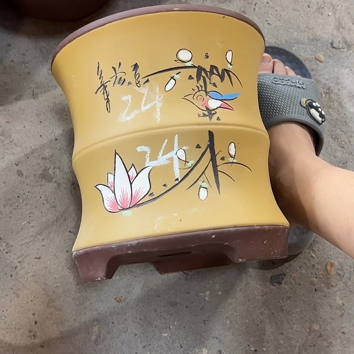 紫砂艺术学院美术