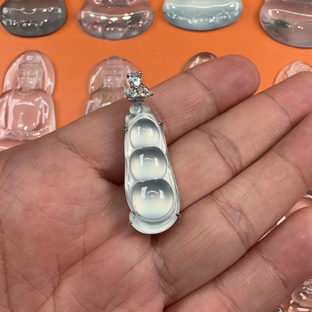 定制翡翠18K金镶嵌天然