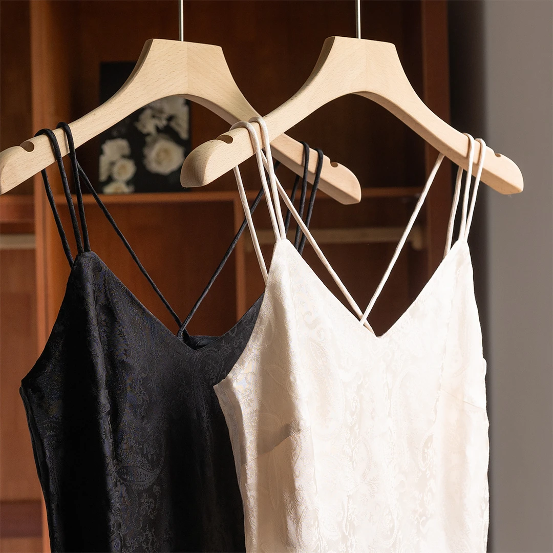 立体腰果纹提花交叉细吊带桑蚕丝背心MR495