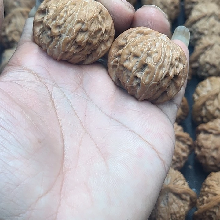 文玩核桃吊坠磨盘