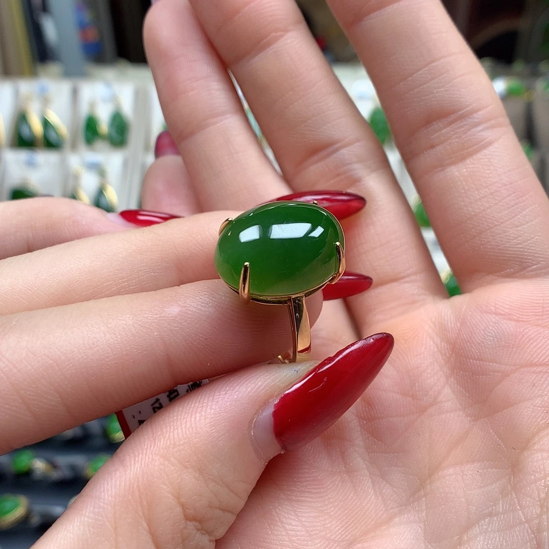和田玉18K金镶嵌戒指12×16
