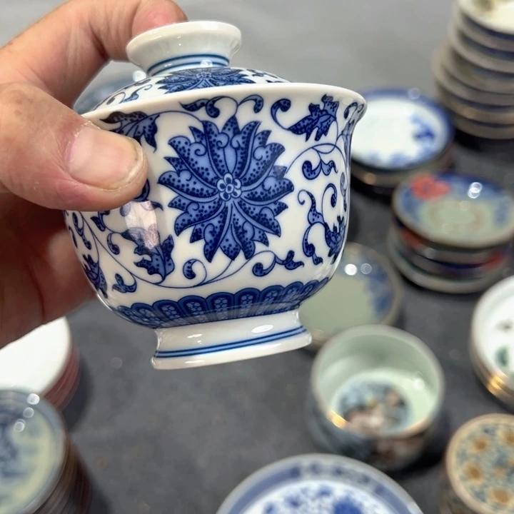 瓷片白青花云池盖碗全