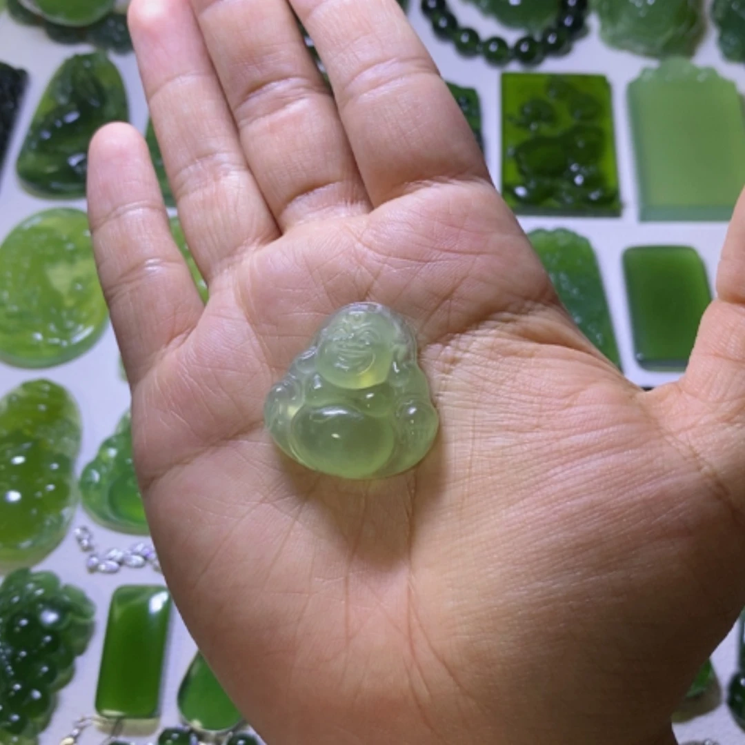 【闪购商品】未镶嵌蛇纹石玉颈饰