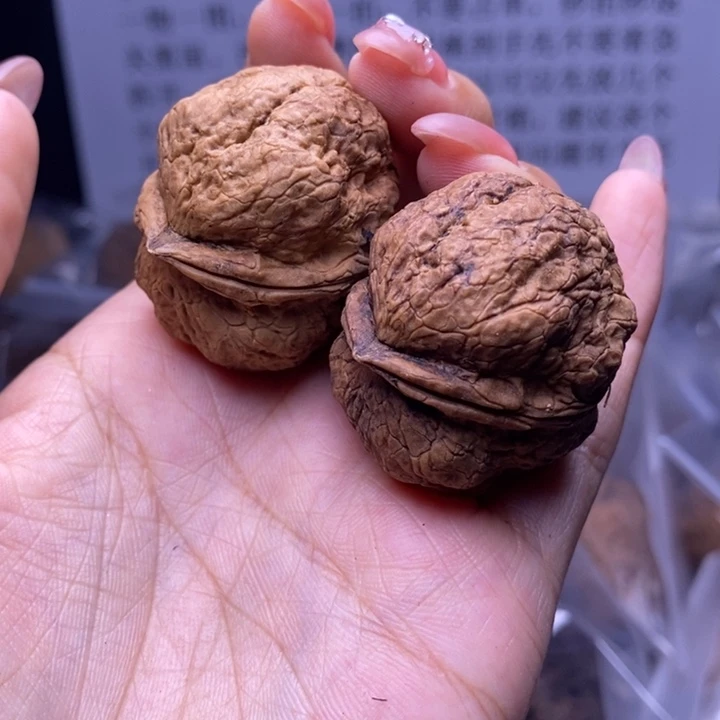 核桃云南野生铁核桃37号38mm