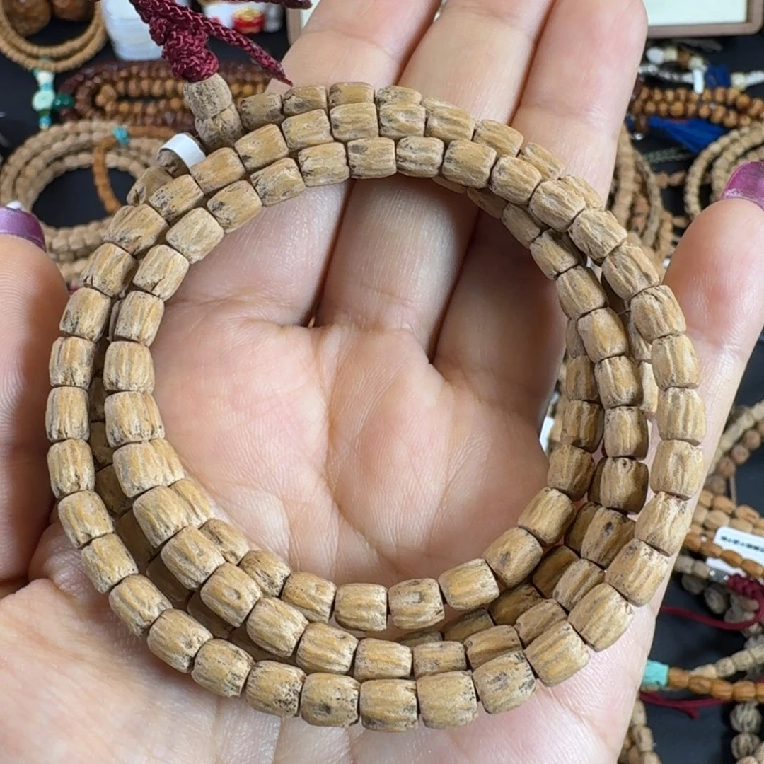 P***t菩提籽类顺纹工艺柏香108