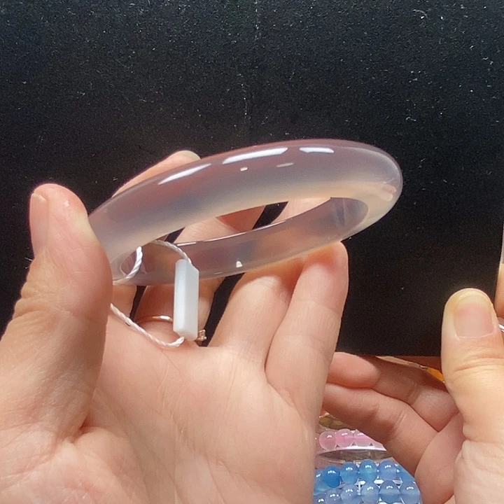 玛瑙/玉髓未镶嵌手镯58.3