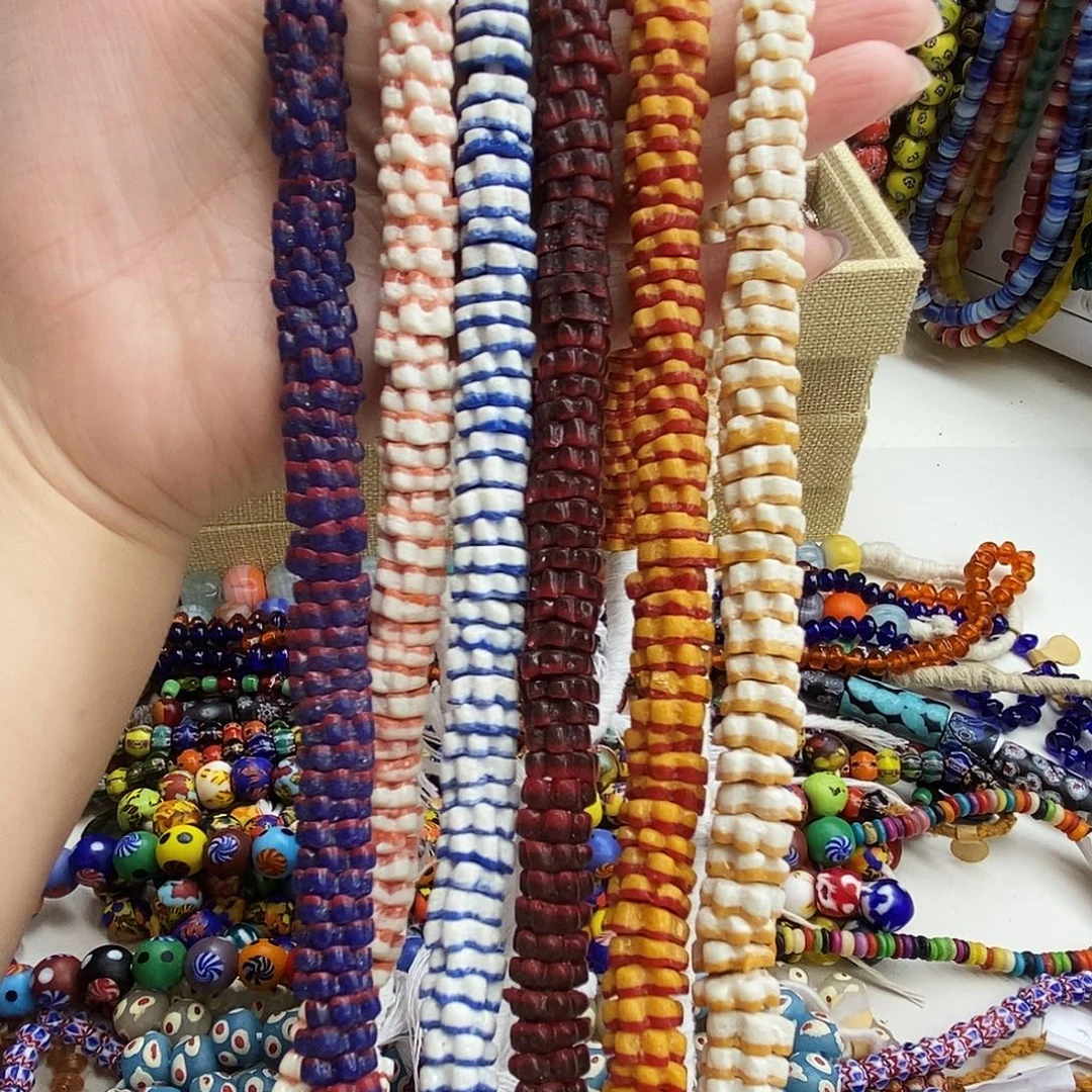 颈饰琉璃非洲隔片126